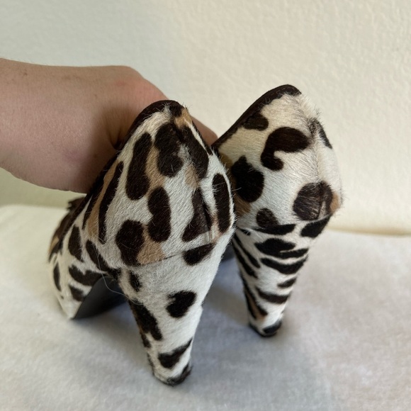 L'Autre Chose Leopard Print calf hair heels Size 36 5.5 US - Picture 5 of 11